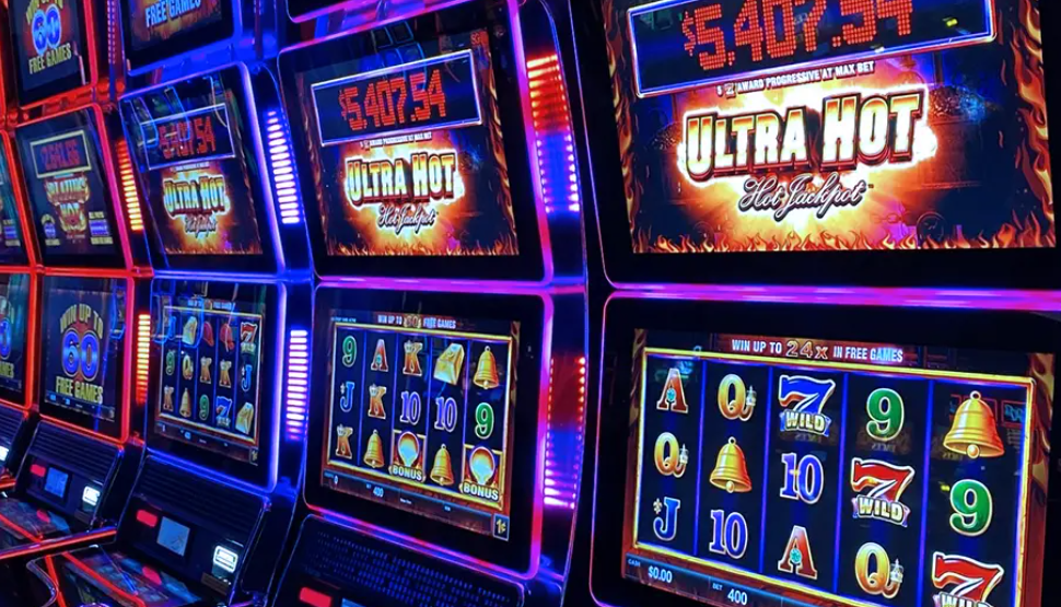 Slots by Feature 2025: Hold & Win, Avalanche, 3D & Top Game Types 2